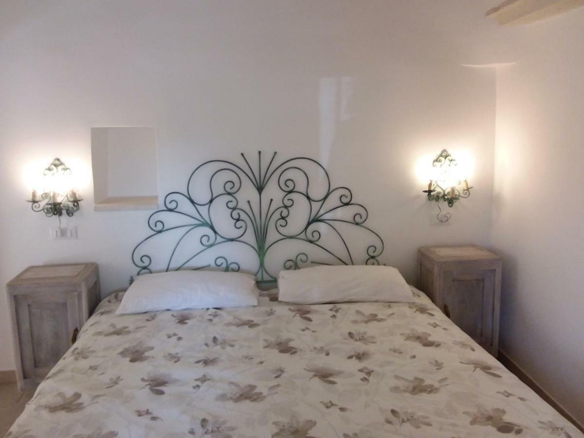 Trulli L'Utopia Di Anny Trulli Anny'S Utopia Locorotondo Extérieur photo