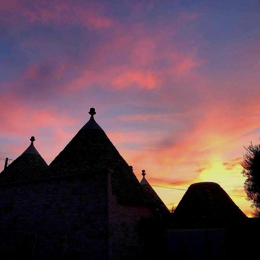 Trulli L'Utopia Di Anny Trulli Anny'S Utopia Locorotondo Extérieur photo